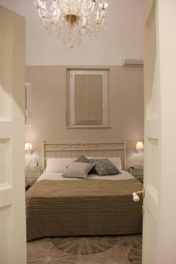 Appartement La Casa Di Gabri à Catane Extérieur photo
