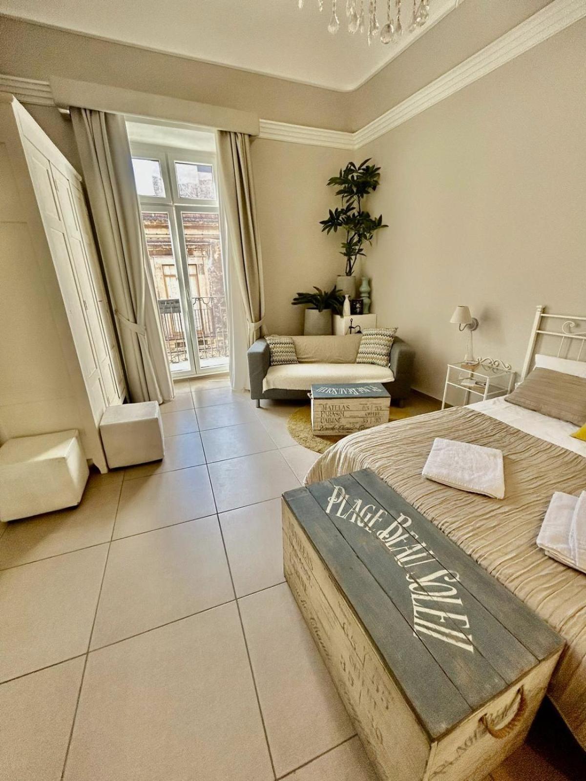 Appartement La Casa Di Gabri à Catane Extérieur photo